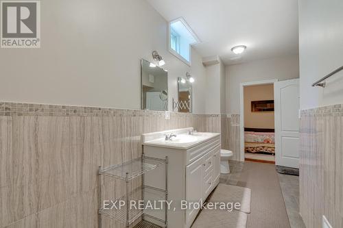 5392 Vail Court, Mississauga (Central Erin Mills), ON - Indoor Photo Showing Other Room