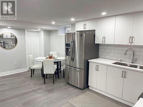 30 Southmoor Drive, Kitchener, ON - Indoor Photo Showing Kitchen With Double Sink