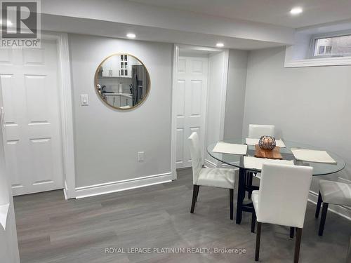 30 Southmoor Drive, Kitchener, ON - Indoor Photo Showing Dining Room