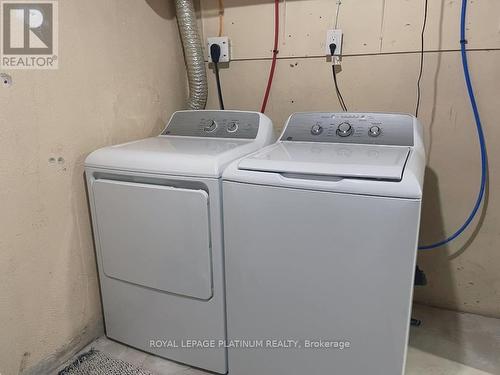 30 Southmoor Drive, Kitchener, ON - Indoor Photo Showing Laundry Room