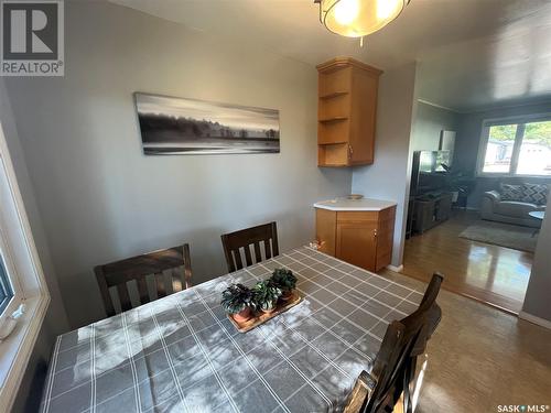 42 Laurentian Drive, Saskatoon, SK - Indoor Photo Showing Dining Room