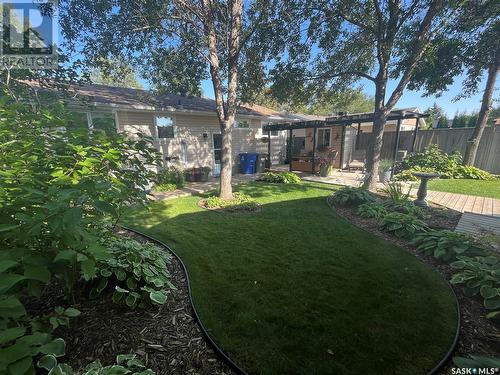 42 Laurentian Drive, Saskatoon, SK - Outdoor