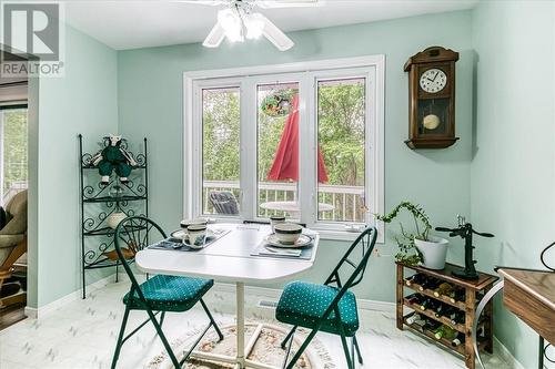 7877 Tilton Lake Road, Greater Sudbury, ON - Indoor Photo Showing Dining Room