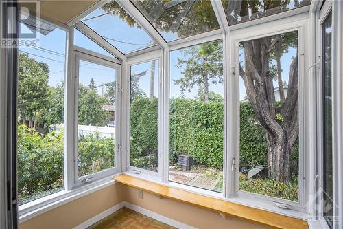 1056 Harkness Avenue, Ottawa, ON - Indoor Photo Showing Other Room