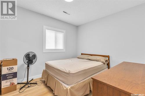 37 Ponderosa Trail N, Swift Current, SK - Indoor Photo Showing Bedroom