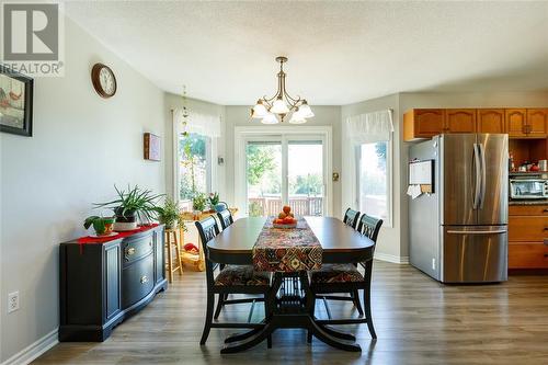 4700 Old Walnut Road, Brooke-Alvinston, ON - Indoor Photo Showing Dining Room