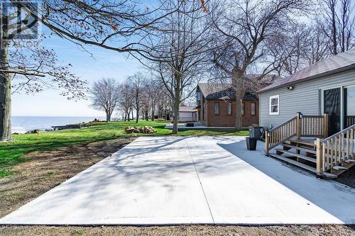 5058 St. Clair Road, Lakeshore, ON - Outdoor