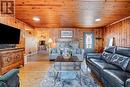 5058 St. Clair Road, Lakeshore, ON  - Indoor Photo Showing Living Room 