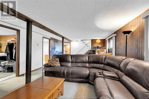 3543 Riberdy Road, Windsor, ON - Indoor Photo Showing Living Room