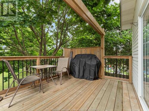 855 Lawndale Avenue, Kingsville, ON - Outdoor With Deck Patio Veranda With Exterior