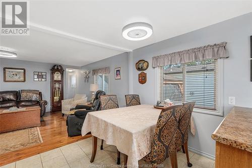 24 Robin Crescent, Lakeshore, ON - Indoor Photo Showing Dining Room