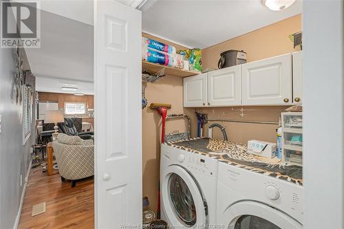 24 Robin Crescent, Lakeshore, ON - Indoor Photo Showing Laundry Room