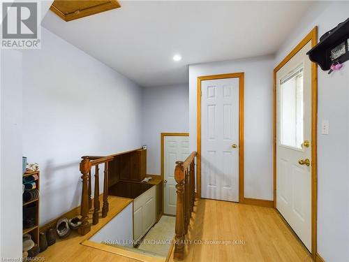 41666 Browntown Road, Morris-Turnberry, ON - Indoor Photo Showing Other Room