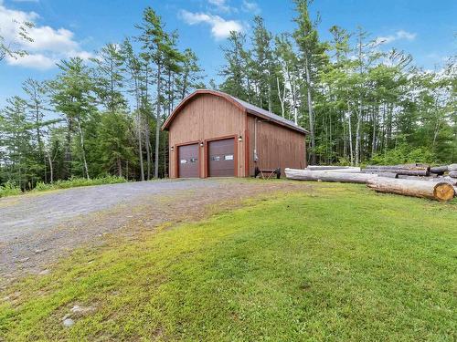 7602 Highway 8, South Brookfield, NS 