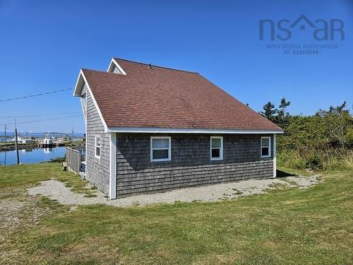 400 Abbotts Harbour Road, Middle West Pubnico, NS 