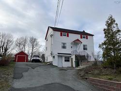 49 Central Avenue  Fairview, NS B3N 2H5