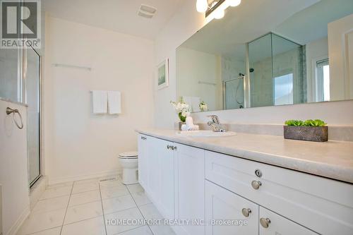 431 Windfields Farm Drive W, Oshawa (Windfields), ON - Indoor Photo Showing Bathroom