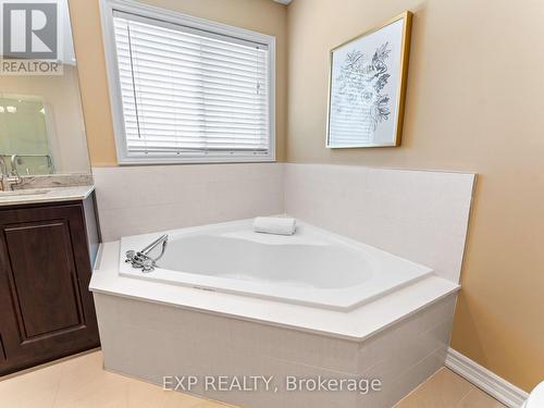 70 Brookhaven Crescent, Markham (Berczy), ON - Indoor Photo Showing Bathroom