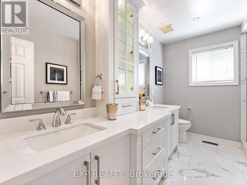 70 Brookhaven Crescent, Markham, ON - Indoor Photo Showing Bathroom