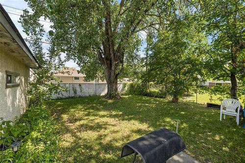 22 Coral Crescent, Winnipeg, MB - Outdoor