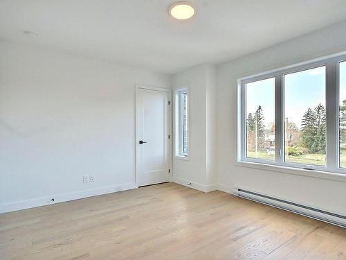 Master bedroom - 926 Rue Pierre-Gauthier, Chambly, QC - Indoor Photo Showing Other Room