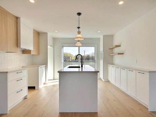 Kitchen - 924 Rue Pierre-Gauthier, Chambly, QC - Indoor Photo Showing Kitchen