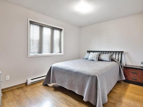 Chambre Ã Â coucher - 1Z Rue Des Mélèzes, Saint-Jean-Sur-Richelieu, QC - Indoor Photo Showing Bedroom