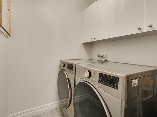 Salle d'eau - 1534 Rue Michel-Blondin, Prévost, QC - Indoor Photo Showing Laundry Room