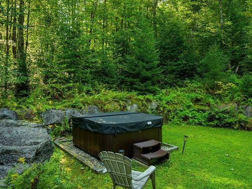 Hot tub - 1534 Rue Michel-Blondin, Prévost, QC - Outdoor