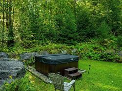 Hot tub - 