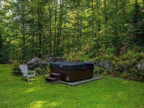 Hot tub - 1534 Rue Michel-Blondin, Prévost, QC - Outdoor