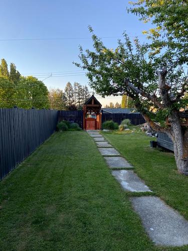 255 Moyie Street, Kimberley, BC - Outdoor With Backyard