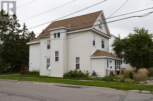 44 Laird St, Sault Ste. Marie, ON - Outdoor