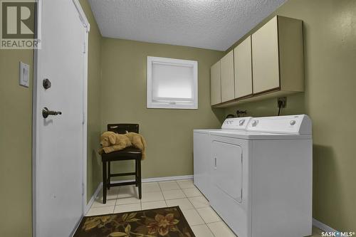 3731 Wetmore Crescent, Regina, SK - Indoor Photo Showing Laundry Room