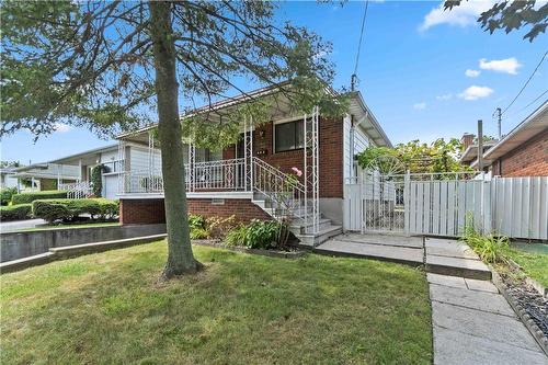 178 San Remo Drive, Hamilton, ON - Outdoor