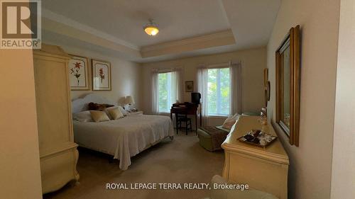 13 - 13 Montebello Terrace, New Tecumseth, ON - Indoor Photo Showing Bedroom