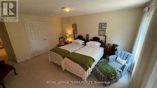 13 - 13 Montebello Terrace, New Tecumseth, ON - Indoor Photo Showing Bedroom