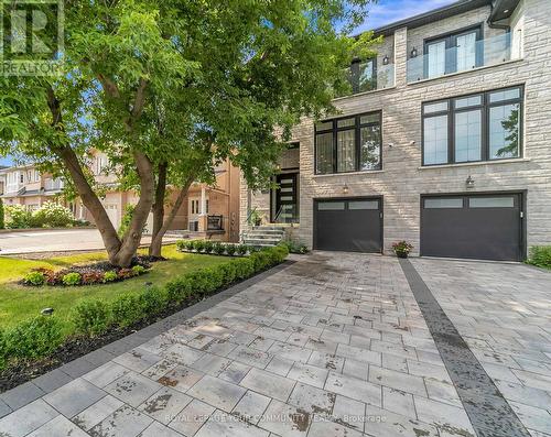 36 Portage Avenue, Richmond Hill, ON - Outdoor With Facade