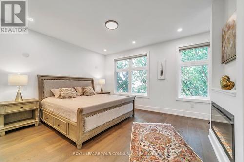 36 Portage Avenue, Richmond Hill, ON - Indoor Photo Showing Bedroom