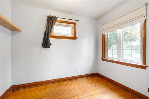 964 Redwood Avenue, Winnipeg, MB - Indoor Photo Showing Other Room