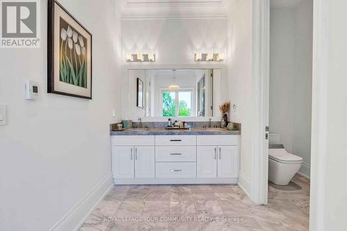 35 A Edgar Avenue, Richmond Hill (South Richvale), ON - Indoor Photo Showing Bathroom