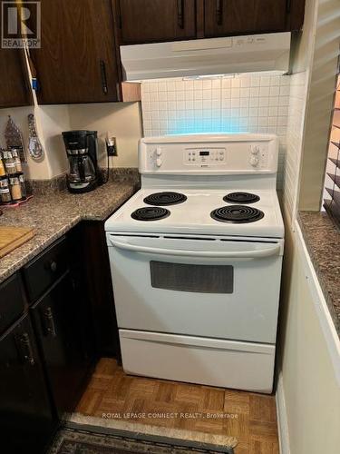 5-213 - 50 Old Kingston Road, Toronto (West Hill), ON - Indoor Photo Showing Kitchen