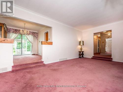 58 Sylvadene Parkway, Vaughan, ON - Indoor Photo Showing Other Room