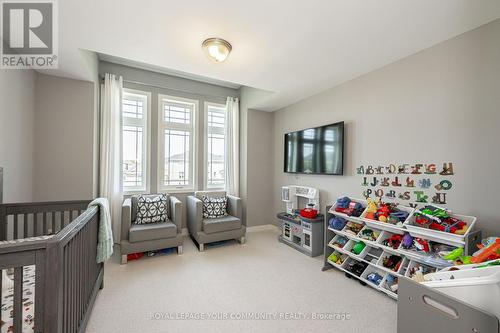 7 Turner Drive, New Tecumseth (Tottenham), ON - Indoor Photo Showing Bedroom