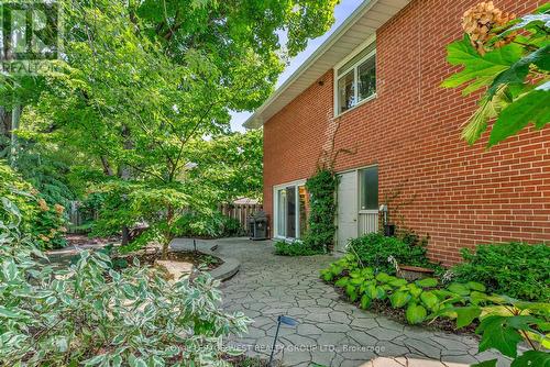 21 Boxbury Road, Toronto (Markland Wood), ON - Outdoor