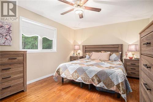 313 Noonan Side Road, Perth, ON - Indoor Photo Showing Bedroom