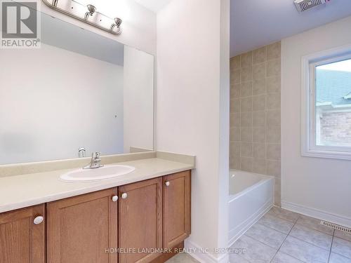 23 Greenbury Court, Whitchurch-Stouffville, ON - Indoor Photo Showing Bathroom