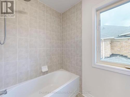 23 Greenbury Court, Whitchurch-Stouffville, ON - Indoor Photo Showing Bathroom