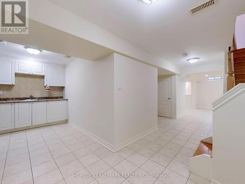 23 Greenbury Court, Whitchurch-Stouffville, ON - Indoor Photo Showing Kitchen