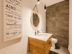 Powder room - 